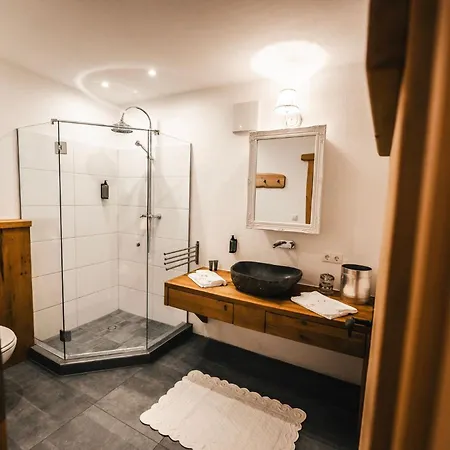 Midera Kreuzjoch Mit Sauna מידרס