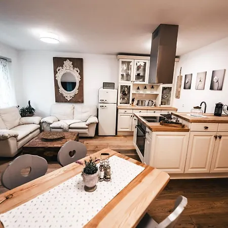 아파트 Midera Kreuzjoch Mit Sauna